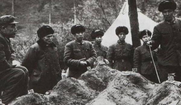 丁盛指揮所的成員,九一三事件後被下放,復出後擔任大軍區顧問 丁盛指揮所的成員,九一三事件後被下放,復出後擔任大軍區顧問