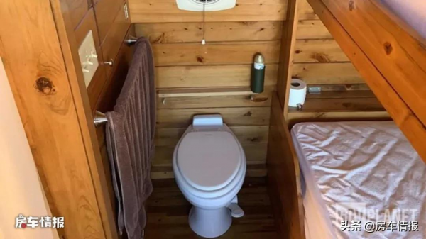 僅此一輛!軍用卡車變房車,外觀硬核油箱超大續航達1100公里 僅此一輛!軍用卡車變房車,外觀硬核油箱超大續航達1100公里