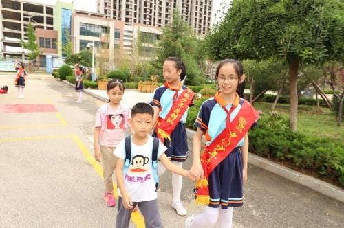 養成教育潤童心，良好習慣助成長——高新區實驗小學一年級開展“好習慣，早養成”系列教育活動