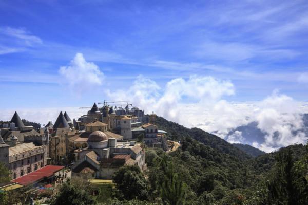 越南前總統女兒設計的“瘋狂屋”，陰森恐怖，遊客：彷彿地獄城堡