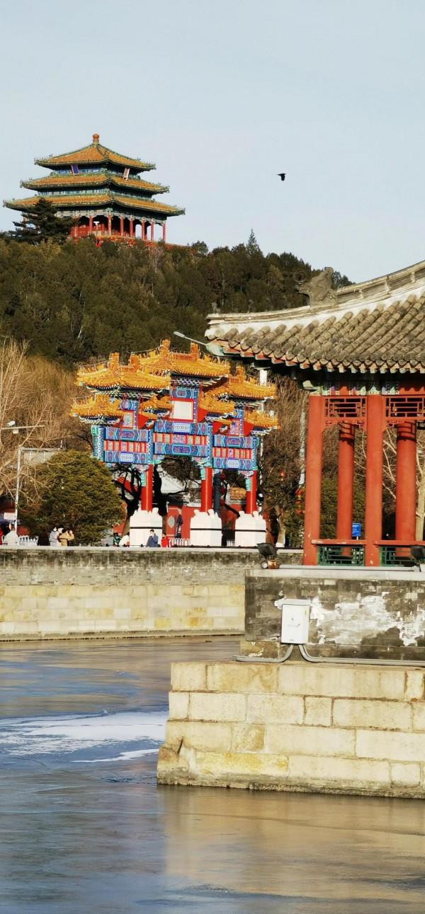 打卡故宮角樓&OpenCurlyDoubleQuote;千里江山圖&rdquo;