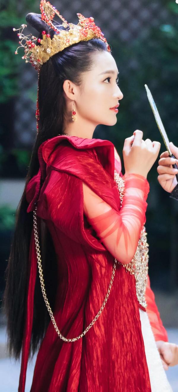 明星超高畫質美圖李沁 明星超高畫質美圖李沁