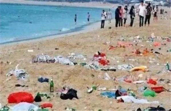 美麗風光，垃圾遍地，是誰造就了圍城一樣的景區