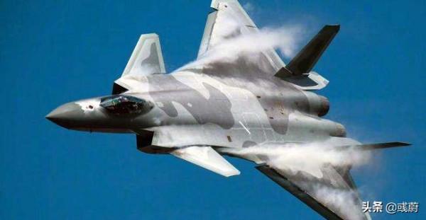 論進步，沈飛國產蘇27讓中國縮差30年，成飛則讓中國超前至少10年