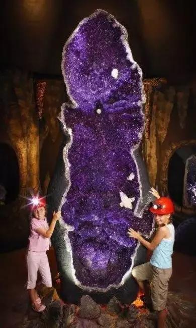 產自中國地下的那些寶石