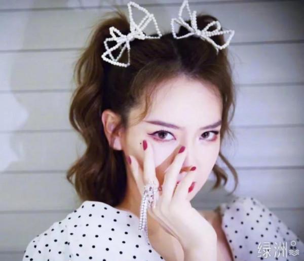 雙馬尾造型：楊冪 楊穎 劉亦菲 唐嫣 李沁 楊紫 白鹿 熱巴 娜扎 楊超越