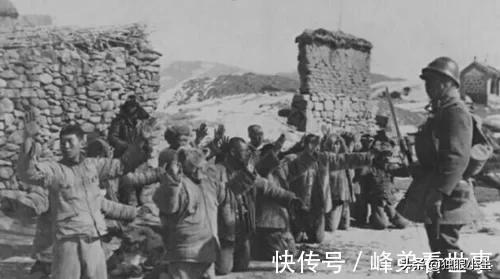 日本鬼子未公開的照片,一面燒殺搶掠無惡不作,一面樹立美好形象 日本鬼子未公開的照片,一面燒殺搶掠無惡不作,一面樹立美好形象