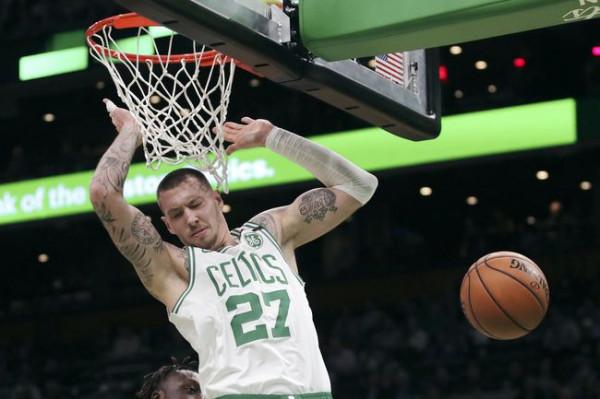 22+10+5！從落選秀進化為3600萬先生，火箭大中鋒，迎來絕佳機會