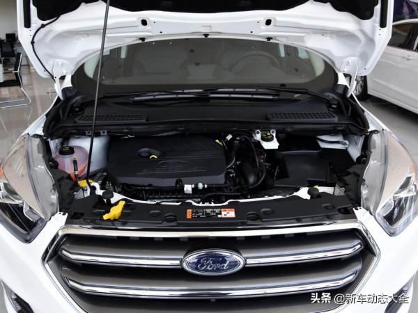 美系緊湊型SUV，養護便宜油耗低，實拍福特翼虎