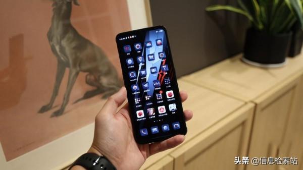 6500mAh，18G&plus;512G儲存！紅魔7sPro格局大了