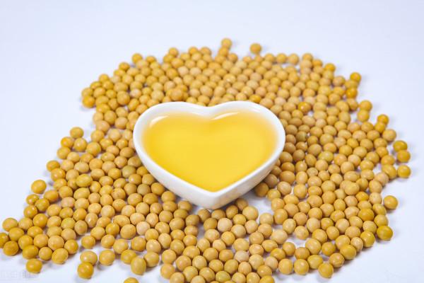 什麼油最不健康呢？大豆油嗎？醫生提醒：這3種油應該少吃或不吃