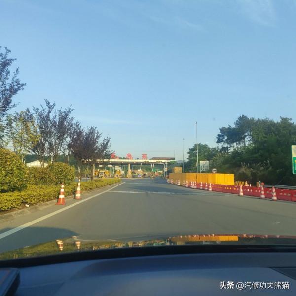 你們的奧迪燒機油是怎麼修的，我覺得這臺奧迪Q5燒機油的修法才對