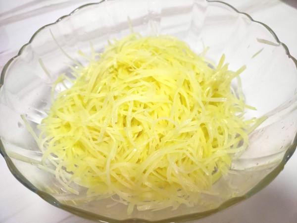 年夜飯必備的6道涼拌菜，爽口清脆，開胃解膩，家人都誇你廚藝好