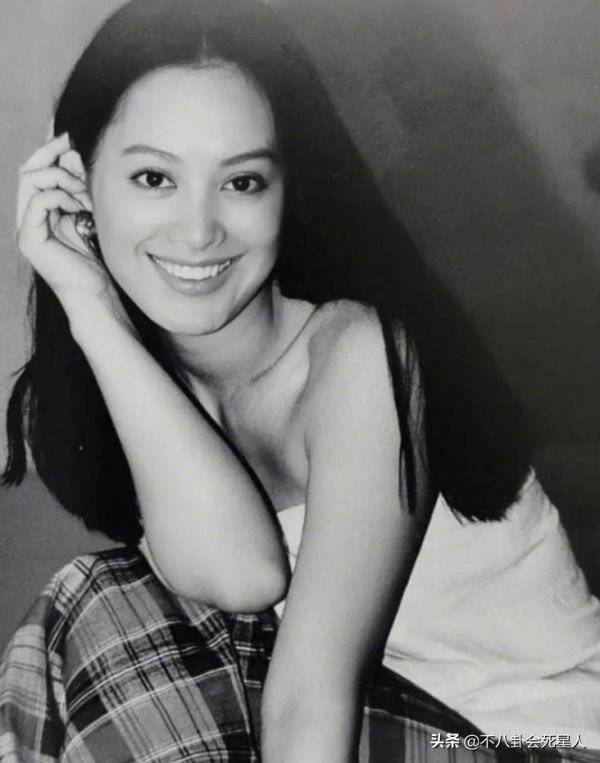 男看鼻女看嘴!“香腸嘴”、大嘴也能美出天際的女星,只服這8位 男看鼻女看嘴!“香腸嘴”、大嘴也能美出天際的女星,只服這8位