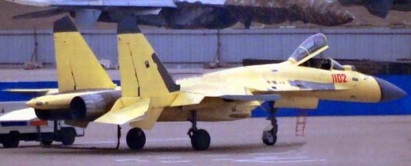 為什麼說殲11D不會取消，機體結構和航電優勢明顯，能對抗F35A