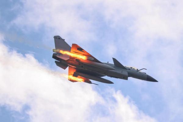 南部戰區空軍常態化實彈打靶,大量殲-10C高畫質美照曝光 南部戰區空軍常態化實彈打靶,大量殲-10C高畫質美照曝光