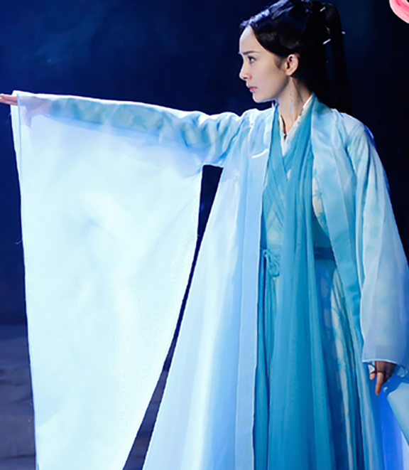 影視劇同款衣服買回家，不止買家秀和賣家秀區別，還隔著星辰大海