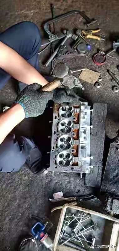 大眾高爾夫1.4T差點開報廢，燒機油、燒防凍液、缺缸大修一次解決