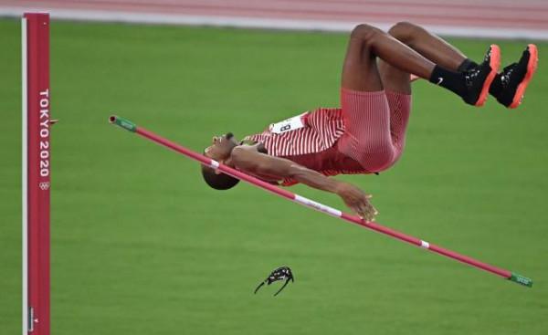 在你我最熟悉的場地，每一滴汗水都是一個故事