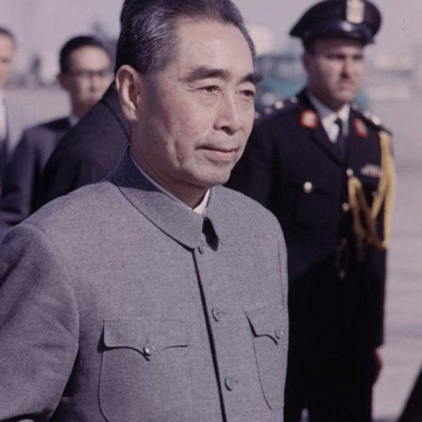 瞿秋白提議漢字拉丁化，趙元任寫96字奇文反駁：沒文字，無人能懂