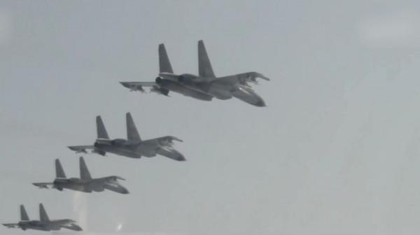 中國空軍的“空中三劍客”分別都是什麼?原來最強竟是殲-20? 中國空軍的“空中三劍客”分別都是什麼?原來最強竟是殲-20?