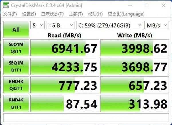 筆記本的超跑設計 可算是讓機械師黑幽靈給玩明白了