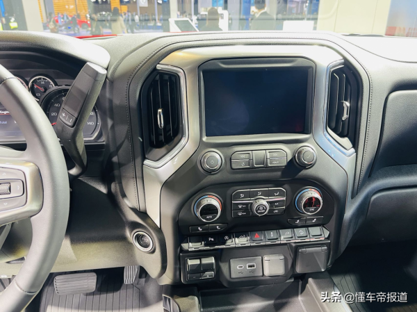 新車 | 全能型硬漢,強化越野配置!雪佛蘭新款索羅德亮相進博會 新車 | 全能型硬漢,強化越野配置!雪佛蘭新款索羅德亮相進博會