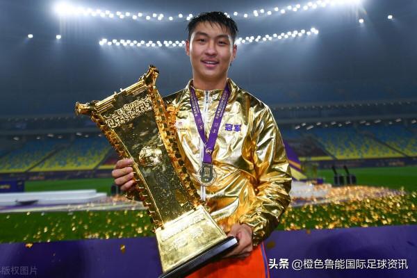 從中超第二階段的表現看，王大雷和鄭錚、郭田雨都可在國家隊首發