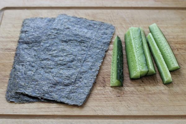 香噴噴的肥牛飯卷,不用竹簾直接上手卷,孩子一口氣吃了好幾根 香噴噴的肥牛飯卷,不用竹簾直接上手卷,孩子一口氣吃了好幾根