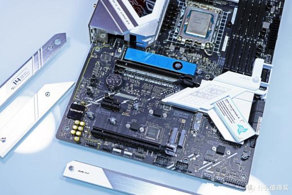 天青色等煙雨，而我在等你，親，吹雪不？