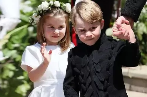 國外小孩說中文內卷?公主、王子、精英富二代…一個比一個標準 國外小孩說中文內卷?公主、王子、精英富二代…一個比一個標準