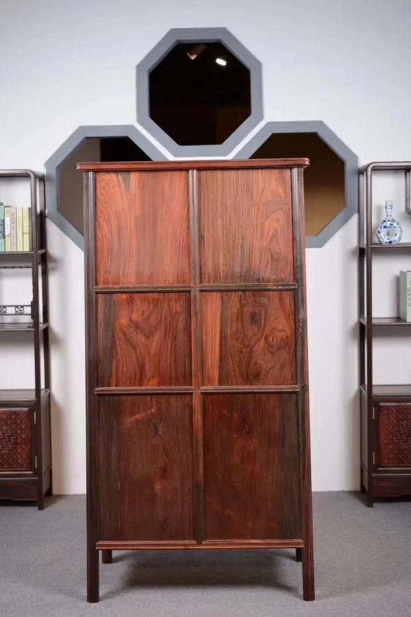 大紅酸枝凹槽瓜稜角萬曆櫃