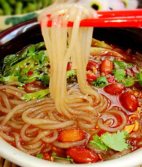 四川酸辣粉，川妹子至愛