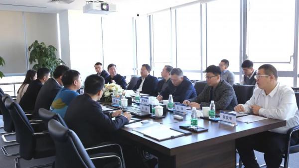 徐工集團&;海博思創交流座談會順利舉行,重卡電動化趨勢已成 徐工集團&;海博思創交流座談會順利舉行,重卡電動化趨勢已成