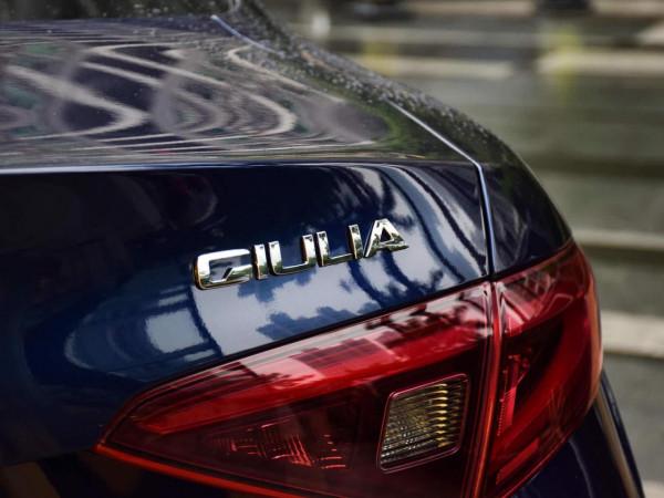 現在買比亞迪DM-i新車要等多久？10萬預算的好選擇？