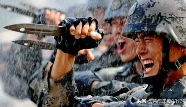 1958年,軍區首長去遼寧視察,發現糧庫警衛竟是自己犧牲5年的戰友 1958年,軍區首長去遼寧視察,發現糧庫警衛竟是自己犧牲5年的戰友