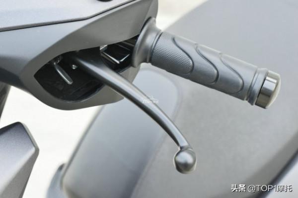 沒ABS有點遺憾 價格是硬傷 新大洲本田裂行125到店實拍 沒ABS有點遺憾 價格是硬傷 新大洲本田裂行125到店實拍