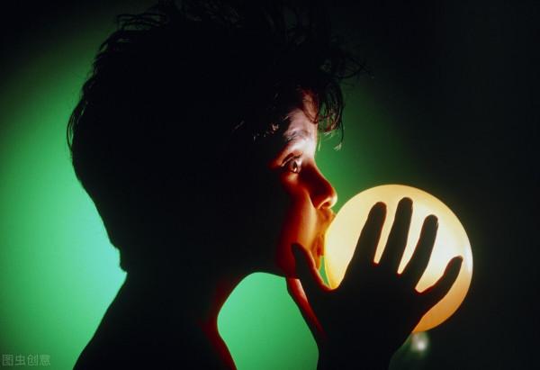 奧密克戎會是壓垮全球風險資產的最後一根稻草嗎? 奧密克戎會是壓垮全球風險資產的最後一根稻草嗎?