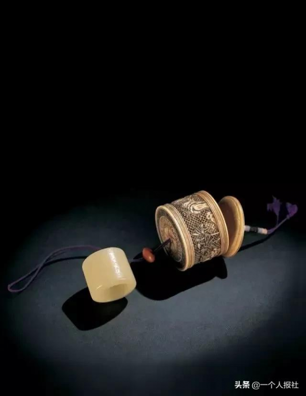 琳琅滿目的扳指