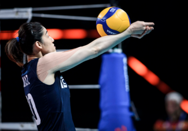 女排奧運福將疑似墜入愛河!一度視為要退役,恐正為新賽季做準備 女排奧運福將疑似墜入愛河!一度視為要退役,恐正為新賽季做準備