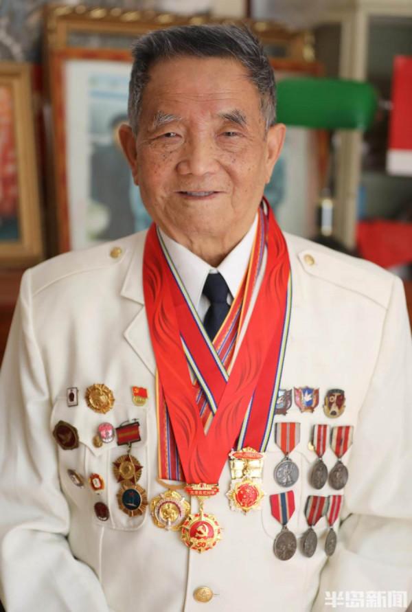 致敬!89歲老兵憶崢嶸歲月 致敬!89歲老兵憶崢嶸歲月