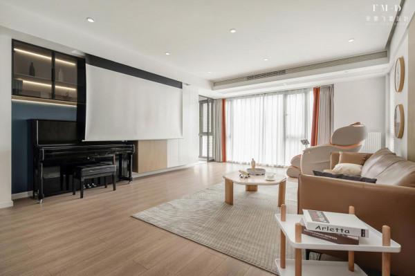 兩梯四戶，170㎡二手房土裡土氣，用時9個月改造，高階感都藏不住