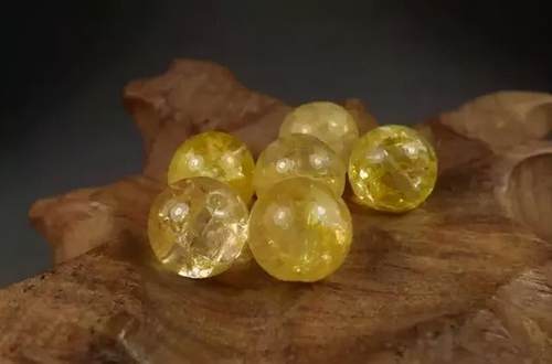 手串顆數有講究,千萬別戴錯了 手串顆數有講究,千萬別戴錯了