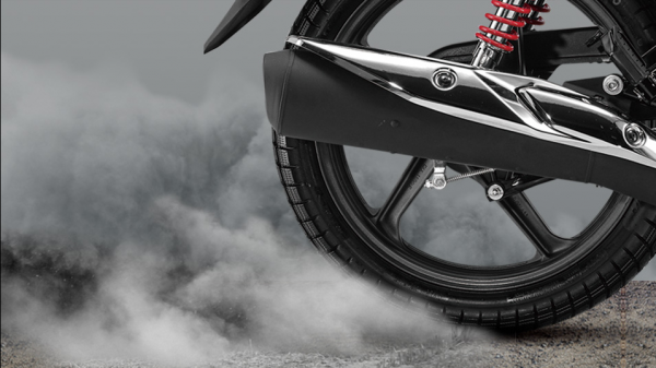 這三款新150跨騎車,剛好代表了不同段位,按預算選擇即可 這三款新150跨騎車,剛好代表了不同段位,按預算選擇即可