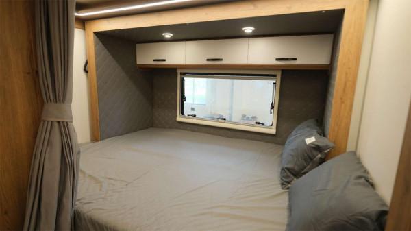 無拓和雙拓怎麼選？德興兩輛當家款房車告訴你