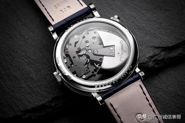 寶璣傳世系列Tradition Quantième Rétrograde 7597日期逆跳腕錶