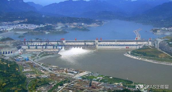 歷史上的今天：12月25日