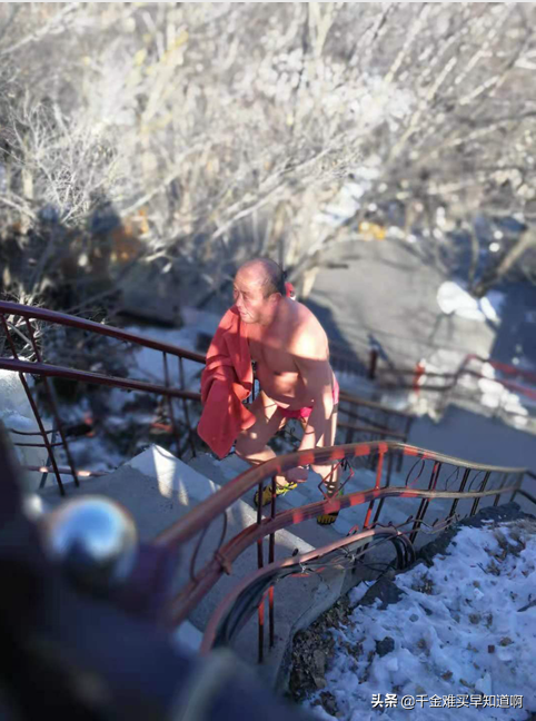 冰與雪的世界,看我大東北的冬天,就問還有誰 冰與雪的世界,看我大東北的冬天,就問還有誰