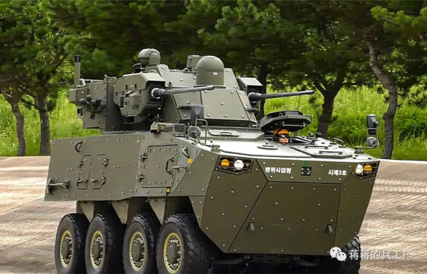 粗暴拼接的防空胖頭魚，韓國KW2輪式自行高炮服役