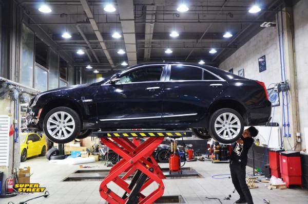 凱迪拉克ATS-L 全面黑化改裝打造黑武士風格